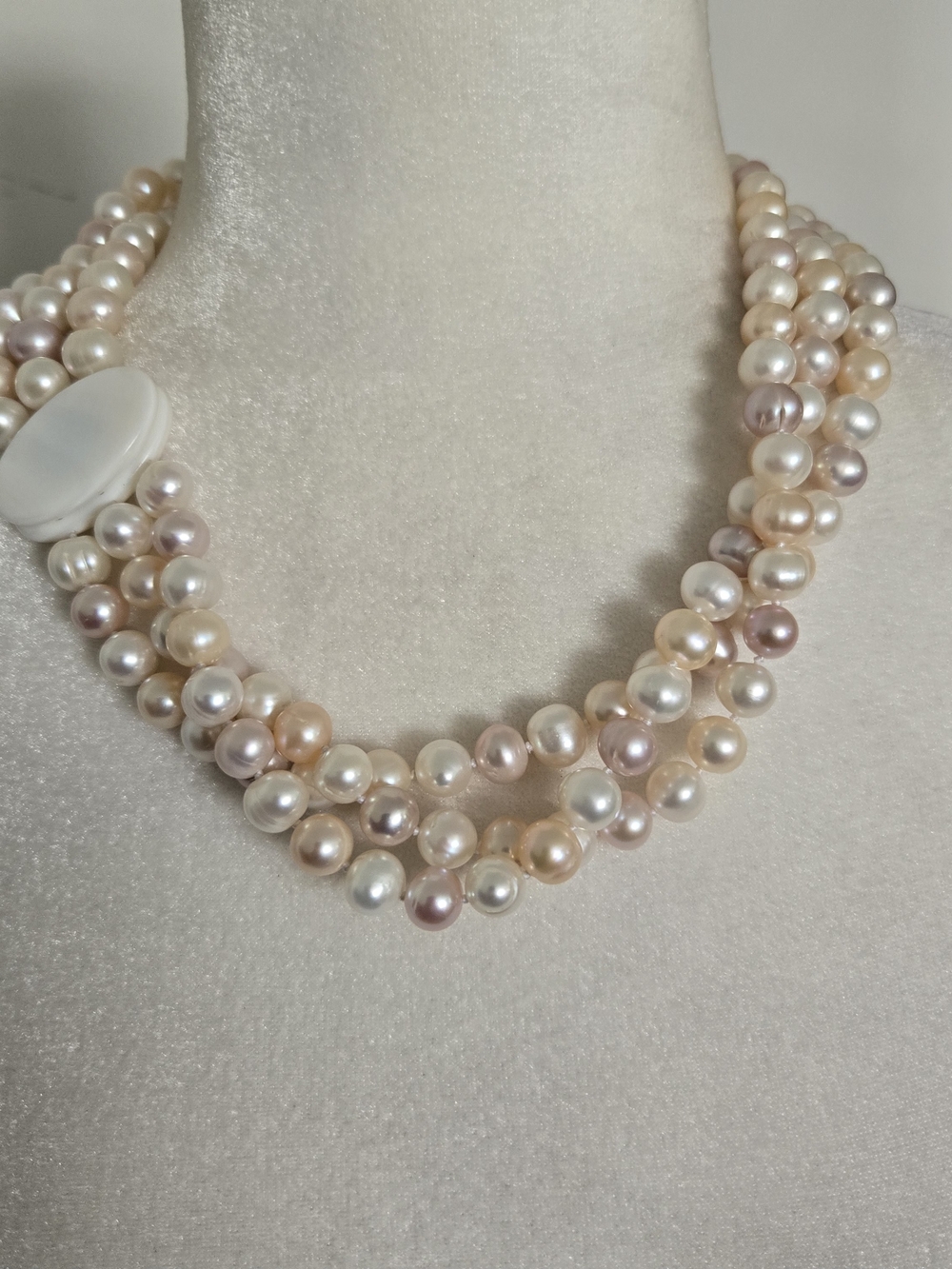 Vintage Multi-Strand Pearl Necklace - Blush, Cream & White